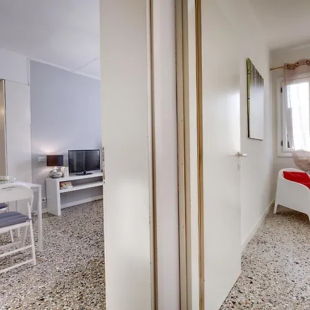 Ca' Artisti-s.margherita البندقية